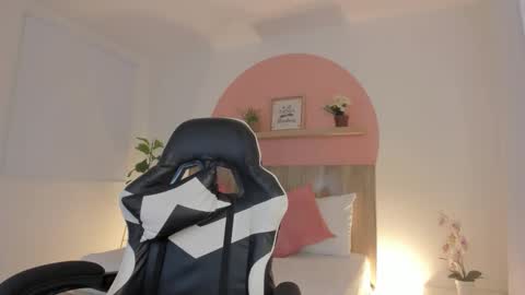 Snapshot of ferx2003 chatting on October 31, 3:18 am Fer online show from October 31, 3:18 am