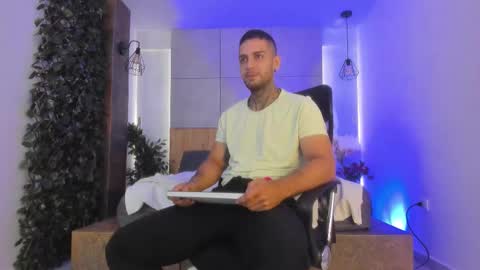 Snapshot of ferxomagno chatting on September 11, 8:09 pm ferxomagno online show from September 11, 8:09 pm