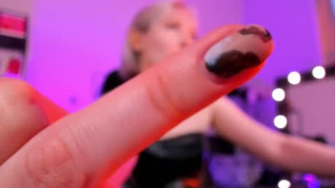 Snapshot of fetishrey chatting on March 1, 11:39 am Rey online show from March 1, 11:39 am