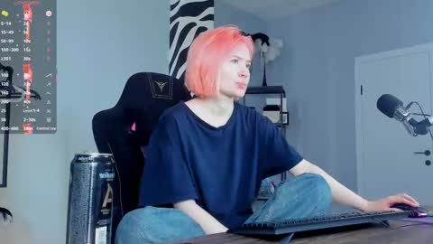 Snapshot of fetishrey chatting on October 4, 11:52 am Rey online show from October 4, 11:52 am