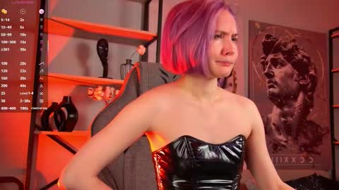 Snapshot of fetishrey chatting on October 24, 5:09 pm Rey online show from October 24, 5:09 pm