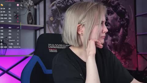 Snapshot of fetishrey chatting on March 7, 2:58 pm Rey online show from March 7, 2:58 pm