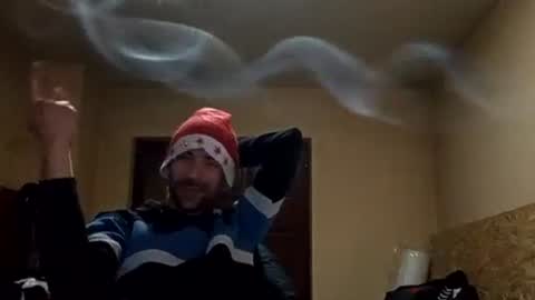 Snapshot of fffjj021 chatting on December 2, 10:56 pm Raised in 90s online show from December 2, 10:56 pm