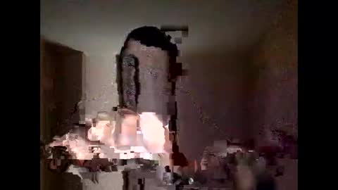 Snapshot of fffjj021 chatting on November 30, 9:24 am Raised in 90s online show from November 30, 9:24 am