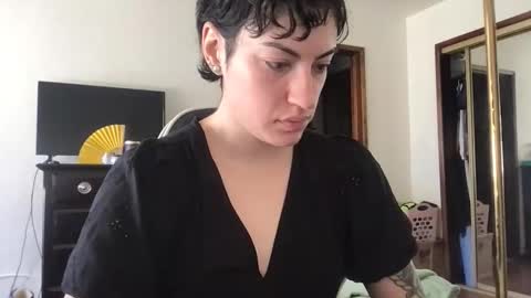 fgsammie online show from January 13, 7:19 pm