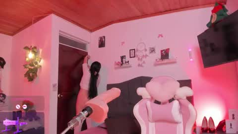 Snapshot of fia__ chatting on November 12, 12:55 am Fiaaa online show from November 12, 12:55 am