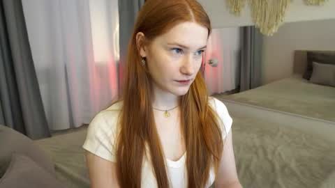 Snapshot of fiamoor chatting on December 1, 11:59 am Fia online show from December 1, 11:59 am