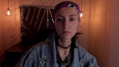   online show from February 23, 3:02 am