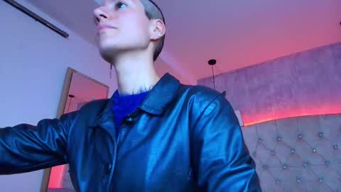   online show from October 28, 11:58 am