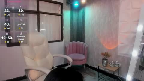 fieywoman online show from June 25, 8:35 pm
