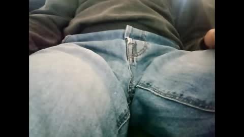 fifi010203 online show from October 2, 11:17 am