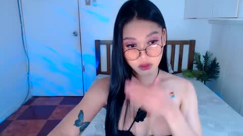 sweet online show from December 2, 4:20 am