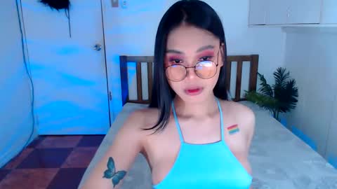 sweet online show from January 12, 10:02 am
