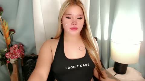 Snapshot of filipina_slutty69xxx chatting on December 10, 6:44 am Angela DONT FORGET TO FOLLOW AND GIVE ME APPRECIATION online show from December 10, 6:44 am