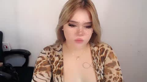 Snapshot of filipina_slutty69xxx chatting on September 22, 1:18 am Angela DONT FORGET TO FOLLOW AND GIVE ME APPRECIATION online show from September 22, 1:18 am