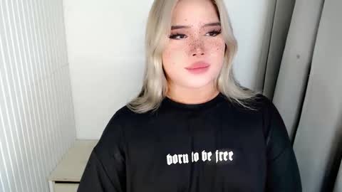 Snapshot of filipina_slutty69xxx chatting on November 12, 4:46 am Angela DONT FORGET TO FOLLOW AND GIVE ME APPRECIATION online show from November 12, 4:46 am