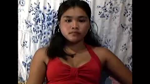 Snapshot of filipinagirl_18 chatting on April 23, 9:30 am filipinagirl_18 online show from April 23, 9:30 am