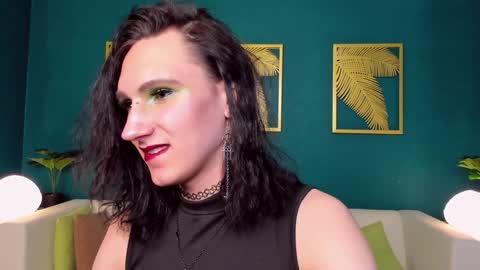 Snapshot of filldamon chatting on January 18, 1:08 pm Honey Ill be waiting for you Tue Wed Thu Fri Sat Sun 10am-5pm online show from January 18, 1:08 pm