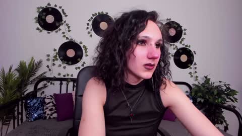 Snapshot of filldamon chatting on January 26, 4:09 pm Honey Ill be waiting for you Tue Wed Thu Fri Sat Sun 10am-5pm online show from January 26, 4:09 pm