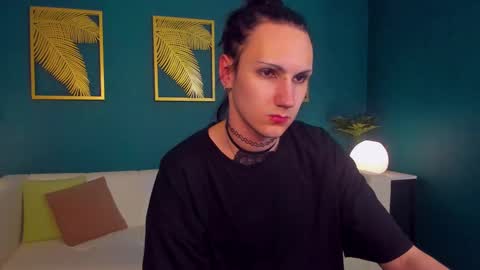 Snapshot of filldamon chatting on March 6, 3:02 am Honey Ill be waiting for you Tue Wed Thu Fri Sat Sun 10am-5pm online show from March 6, 3:02 am