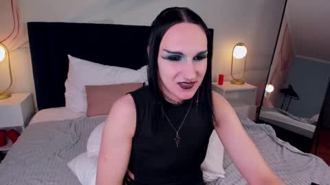 Snapshot of filldamon chatting on March 11, 6:10 am Honey Ill be waiting for you Tue Wed Thu Fri Sat Sun 10am-5pm online show from March 11, 6:10 am