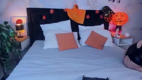 Snapshot of filldamon chatting on November 9, 3:05 am Honey Ill be waiting for you Tue Wed Thu Fri Sat Sun 10am-5pm online show from November 9, 3:05 am