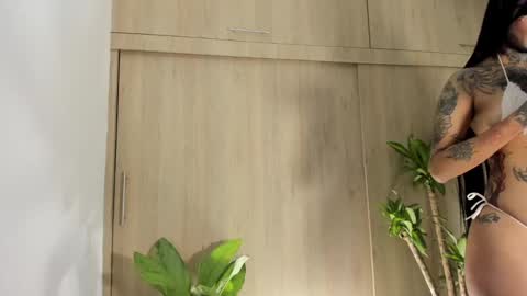 filletatouee online show from November 8, 12:00 am