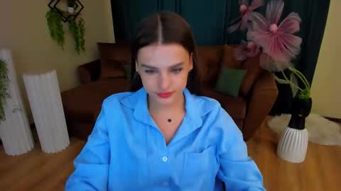 Snapshot of finalaccord chatting on December 1, 10:09 am Amanda online show from December 1, 10:09 am