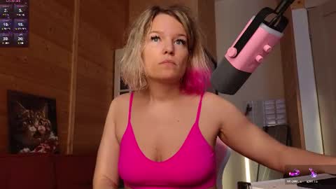 Lady online show from June 25, 4:00 pm
