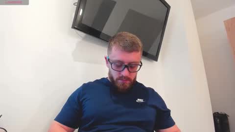 FindomGuyXXX online show from February 20, 9:48 pm