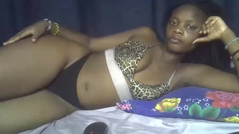 fine_ass2 online show from March 11, 11:33 pm