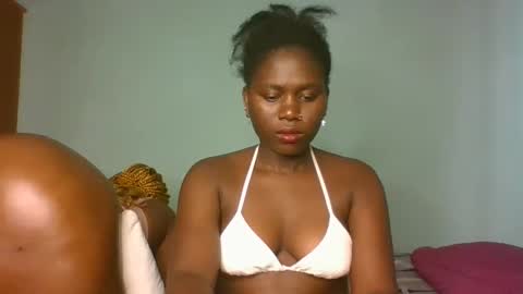 melanie online show from February 18, 5:42 am