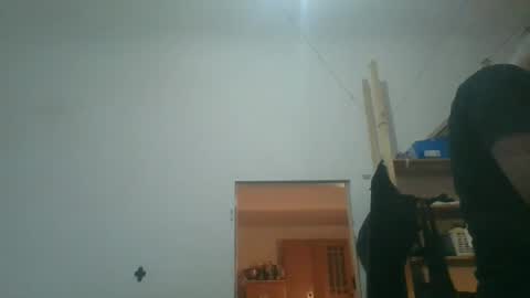 Snapshot of fine_nice chatting on November 28, 9:12 am fine_nice online show from November 28, 9:12 am