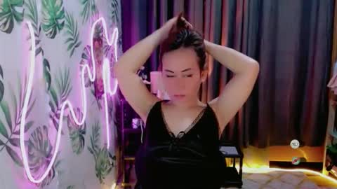 finestgodes_aki online show from March 16, 8:29 am