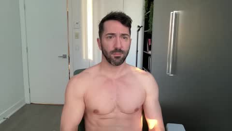 Snapshot of finn_riley chatting on February 9, 9:30 pm Finn Riley online show from February 9, 9:30 pm