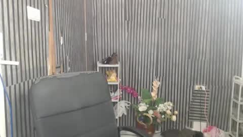 Snapshot of fiona908995 chatting on May 14, 1:34 am fiona908995 online show from May 14, 1:34 am
