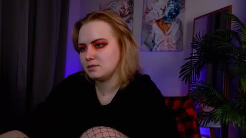 Fiona online show from March 7, 10:07 pm