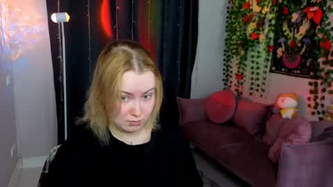 Fiona online show from April 16, 11:07 pm