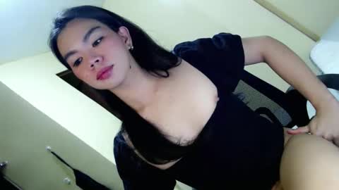 Snapshot of fionie_xxx chatting on May 19, 1:56 am FIONA online show from May 19, 1:56 am