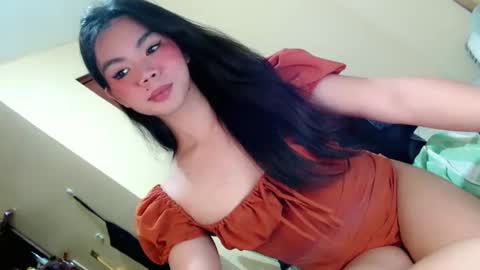 Snapshot of fionie_xxx chatting on May 22, 5:18 pm FIONA online show from May 22, 5:18 pm