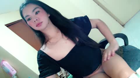 Snapshot of fionie_xxx chatting on June 7, 2:54 pm FIONA online show from June 7, 2:54 pm