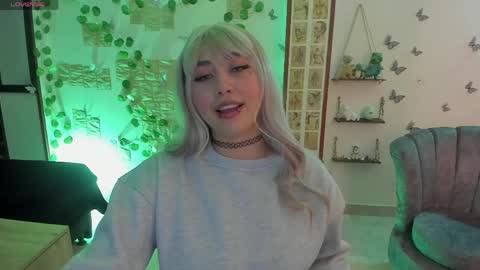     online show from April 6, 3:04 am