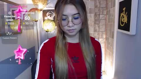 Fiorellaa online show from October 23, 3:22 pm