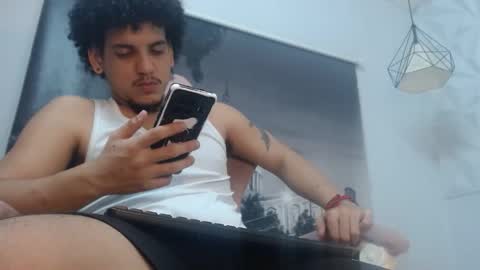 fire_boy69 online show from March 18, 2:58 am