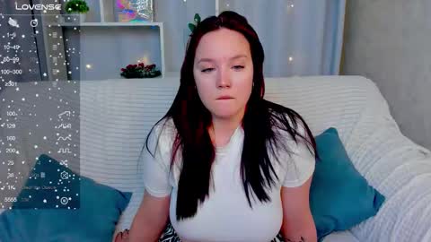 fire_emily online show from January 13, 1:33 am