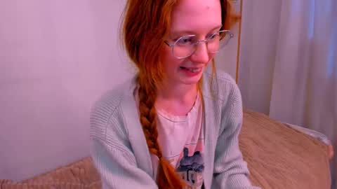 fire_luna online show from January 9, 9:56 am