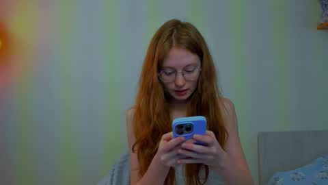 fire_luna online show from March 18, 6:38 am