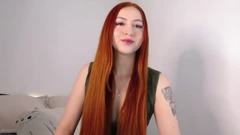 Snapshot of fireeprincess chatting on June 25, 4:56 am Princess Tianna online show from June 25, 4:56 am