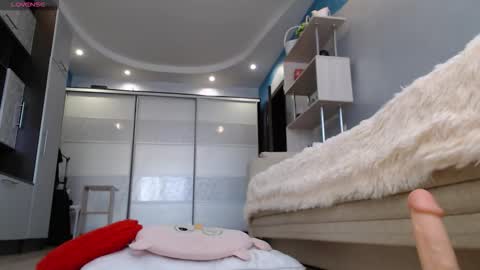 ArinaimasCute online show from February 17, 10:45 am