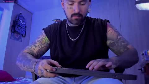 Snapshot of fisherrman666 chatting on September 11, 5:07 am fisherrman666 online show from September 11, 5:07 am